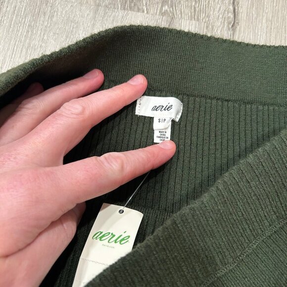 NWT Aerie Take Charge Sweater Skirt Dark Olive Green Mini Pleated Size Small - Picture 3 of 4